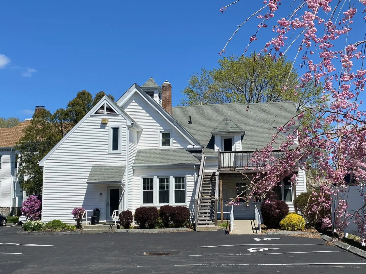 Photo of the Center of the Blind Building